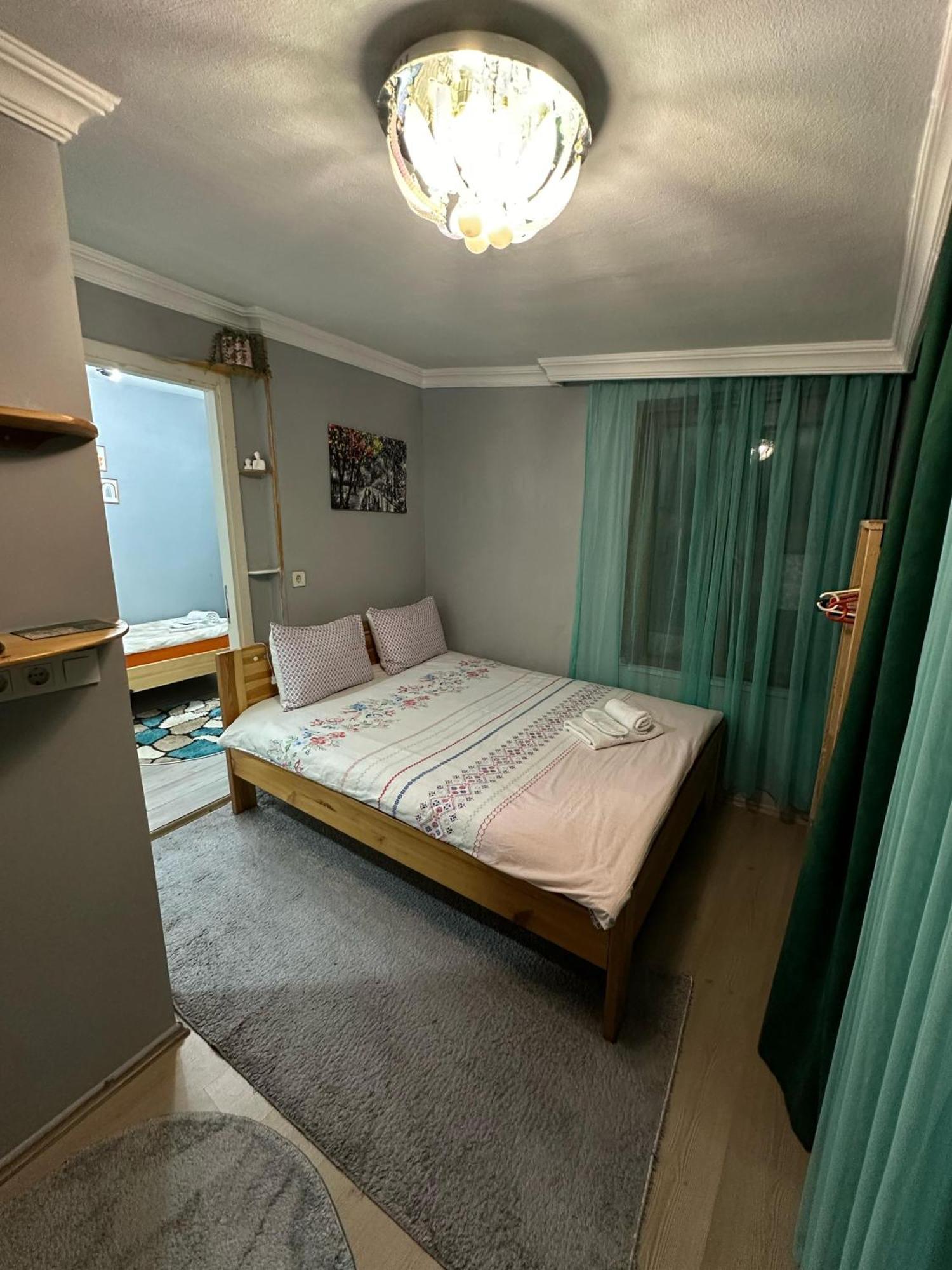 Nelly Guesthouse Стамбул Экстерьер фото