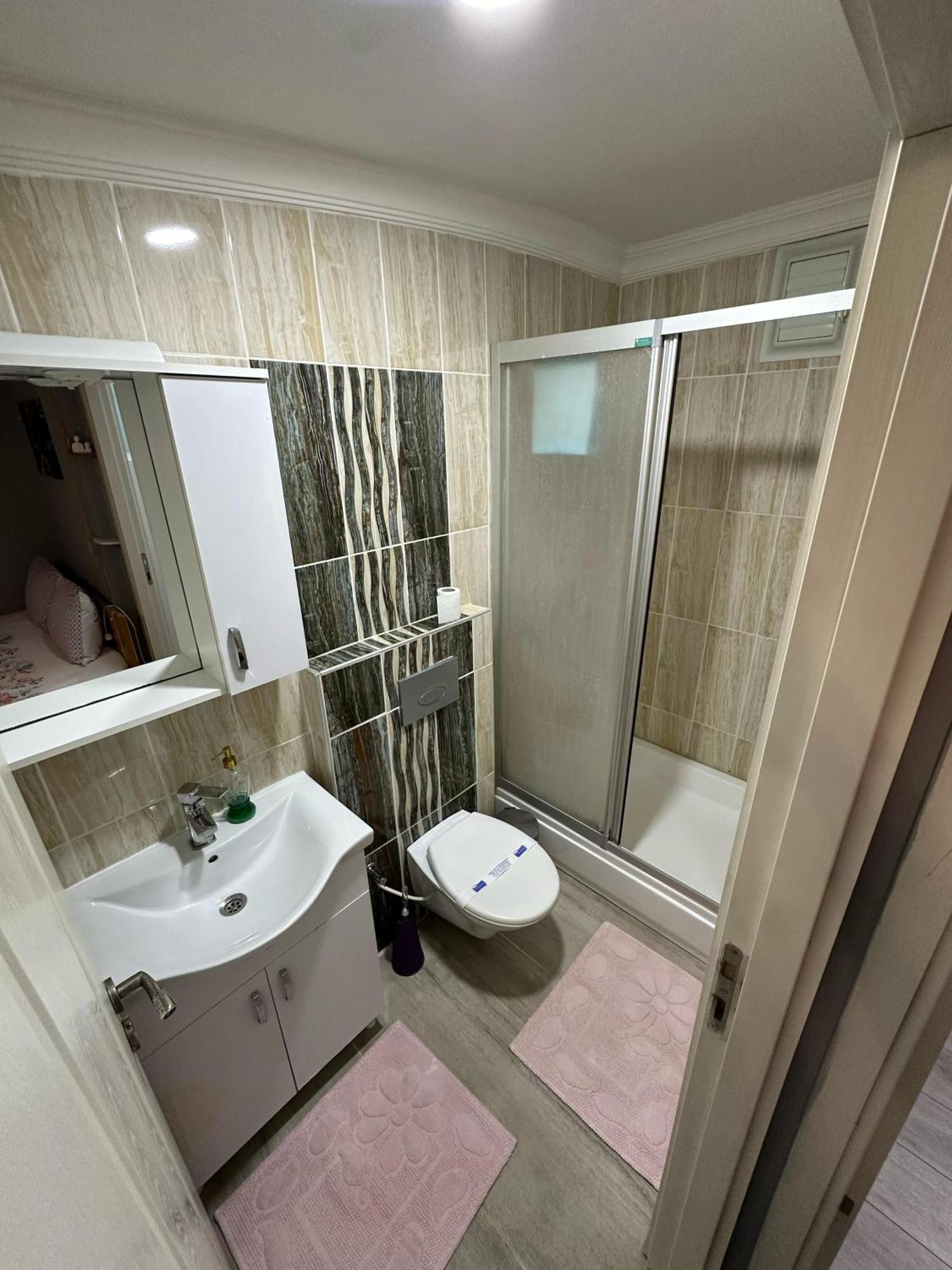 Nelly Guesthouse Стамбул Экстерьер фото